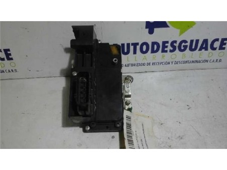Cerradura Puerta Trasera Izquierda Ford FIESTA 1 4 TDCi 