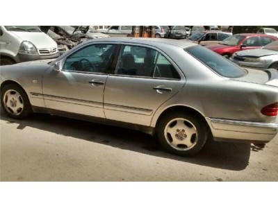 Compresor Cierre Centralizado MERCEDES CLASE E  BERLINA DIESEL 2 9 Turbodiesel  2