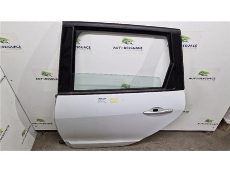 Puerta Trasera Izquierda Renault Scenic III  1 6 BOSE Edition [1 6 Ltr  - 96 kW dCi Diesel FAP]