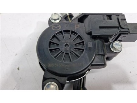 Elevalunas Electrico Delantero Izquierdo Mazda 3 Berlina / Sedán  2 2 Evolution [2 2 Ltr  - 110 kW Turbodiesel CAT]