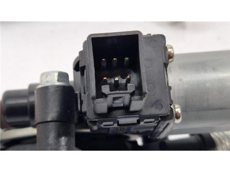 Elevalunas Electrico Delantero Izquierdo Mazda 3 Berlina / Sedán  2 2 Evolution [2 2 Ltr  - 110 kW Turbodiesel CAT]