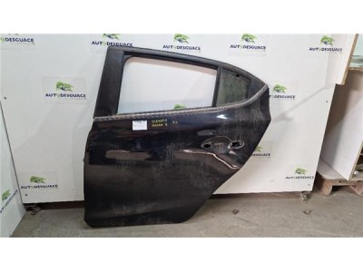 Puerta Trasera Izquierda Mazda 3 Berlina / Sedán  2 2 Evolution [2 2 Ltr  - 110 kW Turbodiesel CAT]