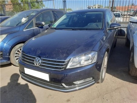 Puerta Trasera Izquierda Volkswagen Passat Berlina  1 8 Advance [1 8 Ltr  - 118 kW 16V TSI]