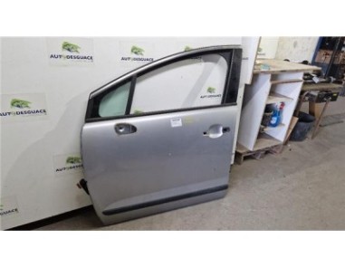 Puerta Delantera Izquierda Peugeot 3008  1 6 Premium [1 6 Ltr  - 80 kW HDi FAP CAT ]