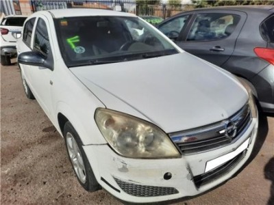 Puerta Trasera Izquierda Opel Astra H Berlina  1 7 CDTI