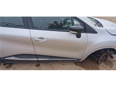 Puerta Delantera Derecha Renault Captur I  1 5 Adventure [1 5 Ltr  - 66 kW dCi Diesel FAP Energy]