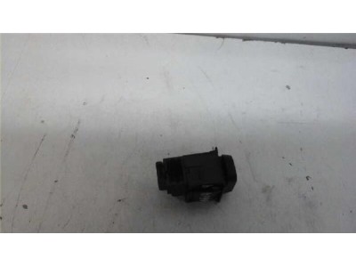 Botonera Puerta Trasera Izquierda Peugeot 607 2 7 HDi FAP