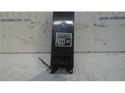 Botonera Puerta Delantera Izquierda Mitsubishi COLT BERLINA 3 1 1