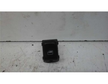 Botonera Puerta Trasera Derecha Audi A4 BER  2 0 16V TDI 