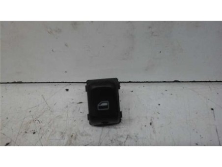 Botonera Puerta Trasera Derecha Audi A4 BER  2 0 16V TDI 