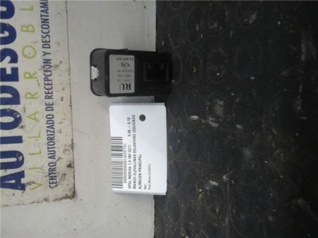 Botonera Puerta Delantera Izquierda Opel MERIVA 1 3 16V CDTI 
