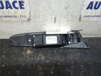 Botonera Puerta Trasera Derecha Mazda 3 BERLINA 2 0 D