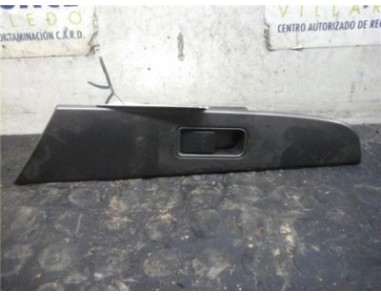 Botonera Puerta Trasera Derecha Mazda 3 BERLINA 2 0 D  Botonera Puerta Trasera Derecha Mazda 3 BERLINA 2 0 D