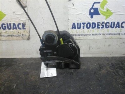 Cerradura Puerta Trasera Derecha Toyota AURIS 1 4 Turbodiesel