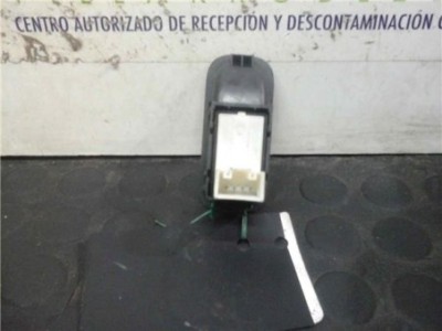 Botonera Puerta Delantera Derecha Skoda FABIA 1 4 TDI