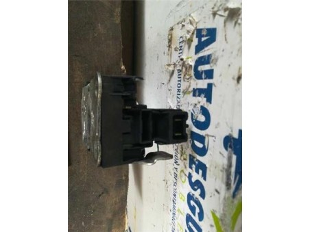 Cerradura Puerta Delantera Derecha Nissan INTERSTAR MOD  04 2 5 dCi D 