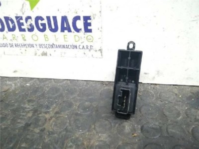Botonera Puerta Delantera Derecha Mazda 2 LIM  1 5 16V