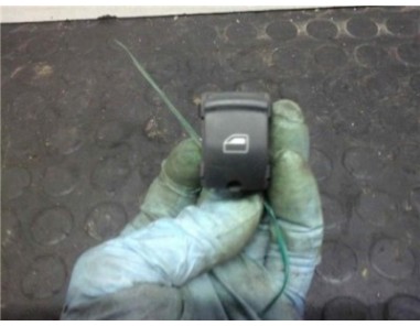 Botonera Puerta Trasera Izquierda Audi A6 BERLINA 3 0 V6 24V TDI 