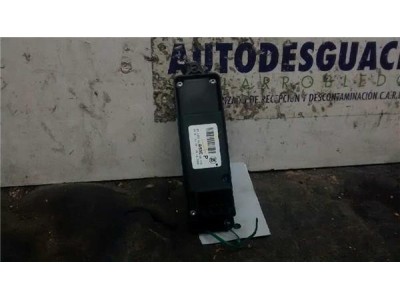 Botonera Puerta Trasera Izquierda Mazda 3 BERLINA 1 6 CD D