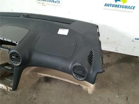 Salpicadero Kia CARENS 2 0 CRDi 