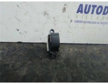 Botonera Puerta Trasera Izquierda Nissan X-TRAIL 2 2 16V Turbodiesel 