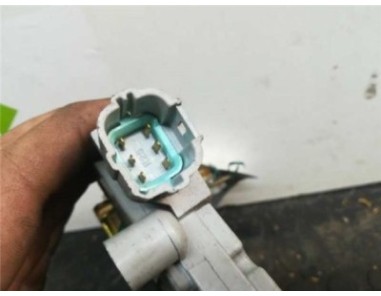 Cerradura Puerta Trasera Derecha Nissan TERRANO/TERRANO II 2 7 Turbodiesel 