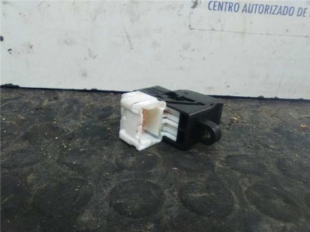 Botonera Puerta Trasera Derecha Nissan X-TRAIL 2 2 16V Turbodiesel 