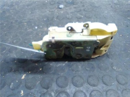 Cerradura Puerta Delantera Derecha Ford FOCUS BERLINA 1 8 TDDI Turbodiesel 