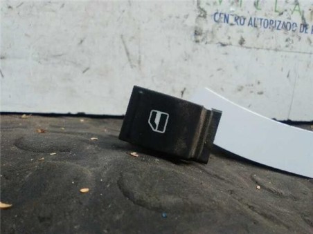 Botonera Puerta Trasera Derecha Seat IBIZA 1 9 TDI 