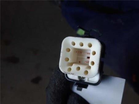 Botonera Puerta Trasera Izquierda Mitsubishi SPACE WAGON 2 4 GDI 