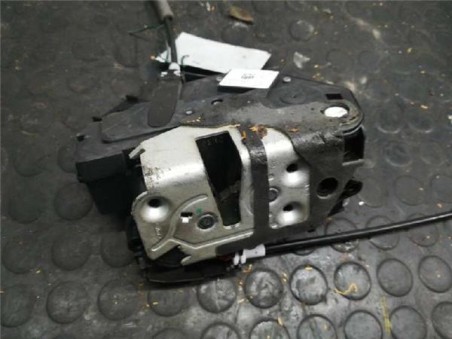 Cerradura Puerta Trasera Derecha Ford FOCUS LIM  1 6 TDCi 