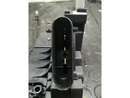 Cerradura Puerta Trasera Derecha Ford FOCUS LIM  1 6 TDCi 