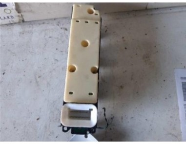 Botonera Puerta Delantera Izquierda Mitsubishi SPACE WAGON 2 4 GDI 