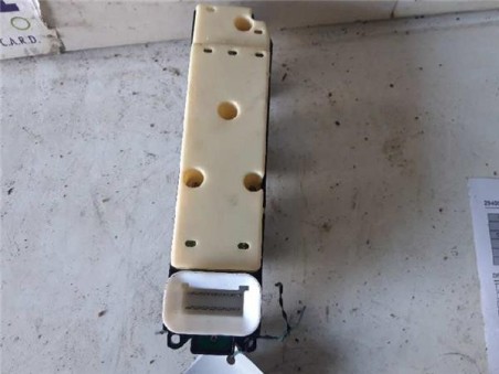 Botonera Puerta Delantera Izquierda Mitsubishi SPACE WAGON 2 4 GDI 
