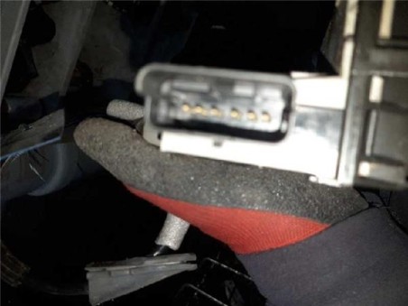 Cerradura Puerta Trasera Izquierda Peugeot 2008 1 6 16V e-HDi FAP 