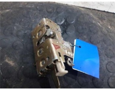 Cerradura Puerta Delantera Derecha MERCEDES VITO  COMBI 2 3 Turbodiesel 