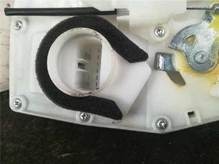 Cerradura Puerta Trasera Derecha Suzuki SWIFT AZG 1 3 DDiS D 