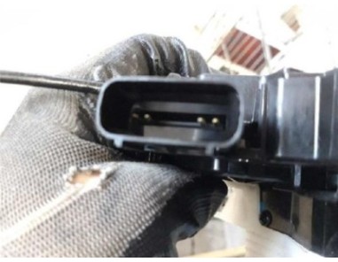 Cerradura Puerta Delantera Derecha Hyundai I20 1 4 CRDi 