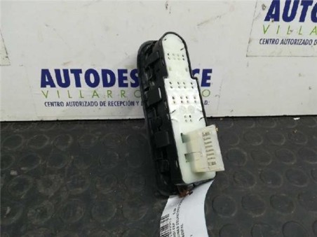 Botonera Puerta Delantera Izquierda Citroen C3 1 4 HDi FAP 