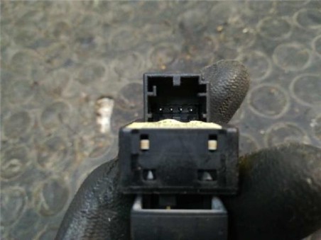 Botonera Puerta Trasera Derecha Audi A8 4 0 V8 32V TDI Biturbo 