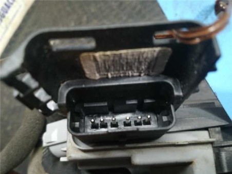 Cerradura Puerta Trasera Derecha Peugeot 5008 2 0 16V HDi FAP 