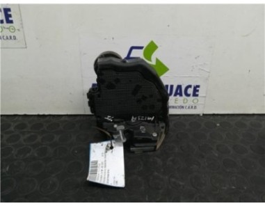 Cerradura Puerta Trasera Izquierda Toyota AURIS 2 0 D-4D 