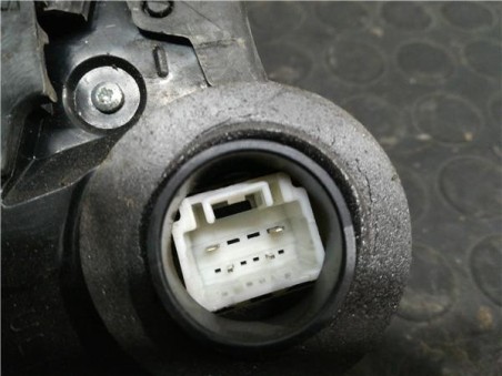 Cerradura Puerta Trasera Izquierda Toyota AURIS 2 0 D-4D 