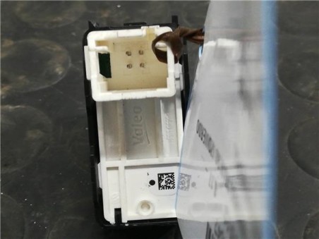 Botonera Puerta Trasera Izquierda Opel CROSSLAND X 1 2 