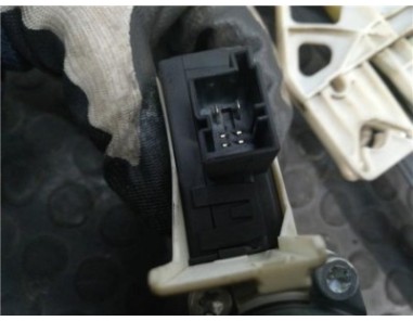 Elevalunas Electrico Trasero Derecho Audi A4 BER  2 0 16V TDI 