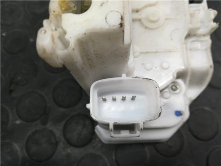 Cerradura Puerta Trasera Derecha Fiat TIPO II  SEDAN 1 4 