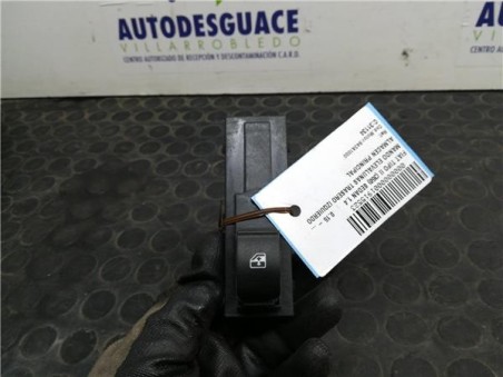 Botonera Puerta Trasera Izquierda Fiat TIPO II  SEDAN 1 4 