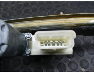 Elevalunas Electrico Trasero Derecho Peugeot 308 1 6 16V e-HDi FAP 