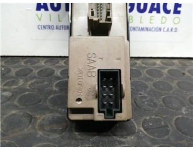 Botonera Puerta Trasera Derecha Cadillac BLS 1 9 D PDF 