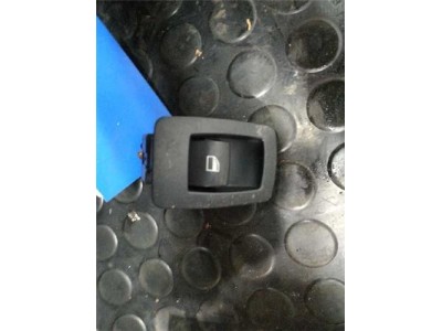 Botonera Puerta Delantera Derecha BMW X3 2 0 16V D
